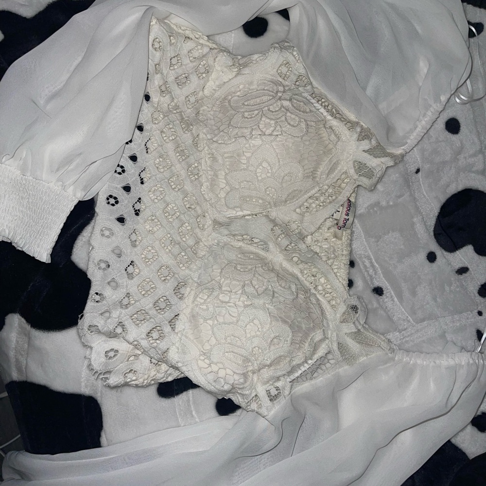 Elegant Lace White top